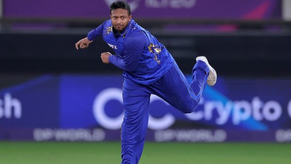 shakib-al-hasan-shines-as-mi-emirates-down-table-toppers-desert-vipers-by-four-wickets.Click to read full article.