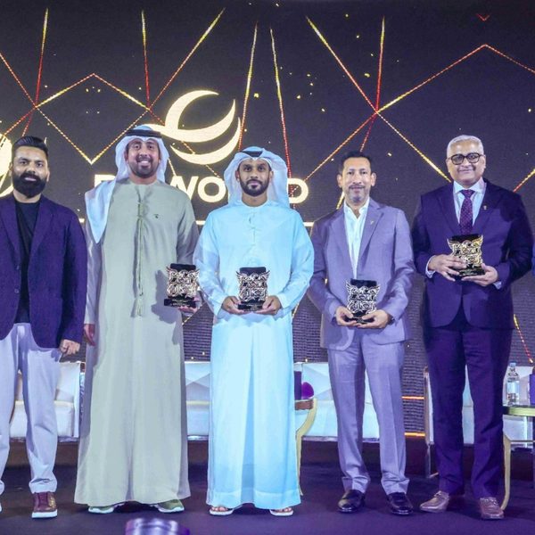 dp-world-international-league-t20-season-5-launched-at-glittering-corporate-event-featuring-cricket-icons-brett-lee-and-shoaib-akhtar.Click to read full article.