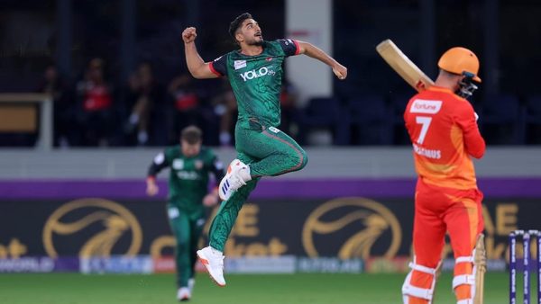 desert-vipers-cruise-to-easy-eight-wicket-victory-over-gulf-giants.Click to read full article.