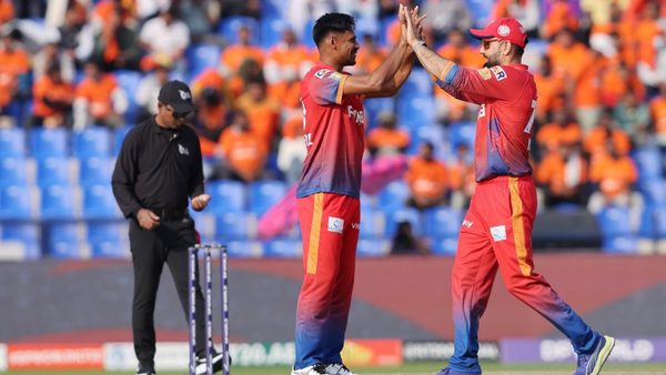 dubai-capitals-clinch-important-six-wicket-victory-over-gulf-giants.Click to read full article.